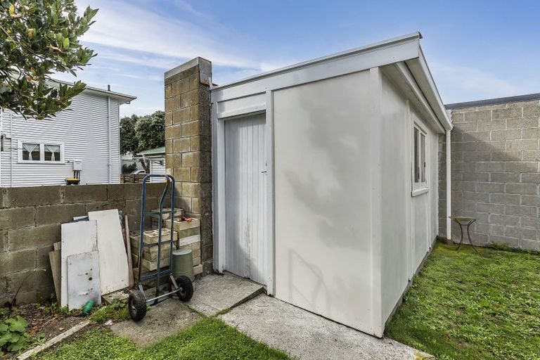 Photo of property in 8 Revans Street, Miramar, Wellington, 6022