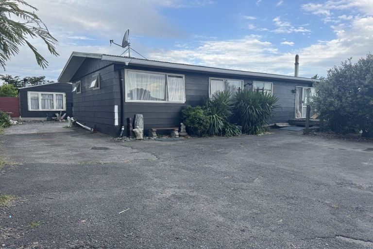 Photo of property in 24 Palgrave Avenue, Flaxmere, Hastings, 4120