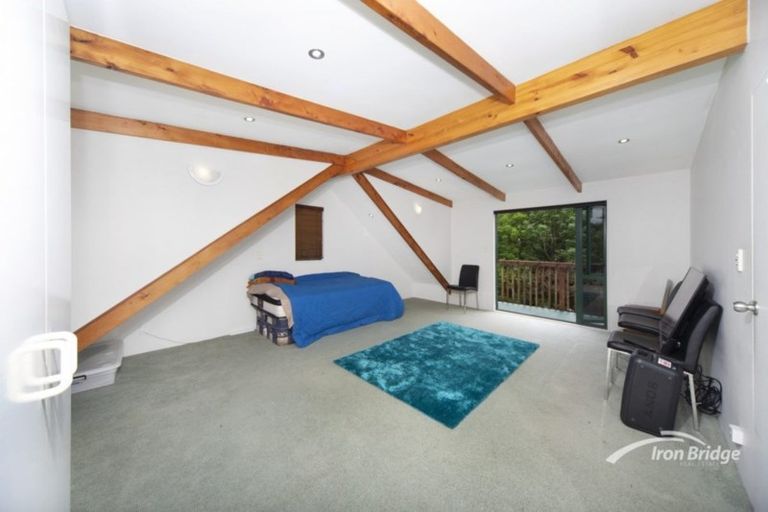 Photo of property in 662a Beach Road, Browns Bay, Auckland, 0630