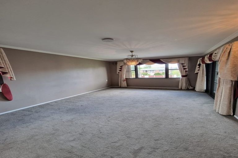 Photo of property in 18 Greenmeadows Avenue, Manurewa East, Auckland, 2102