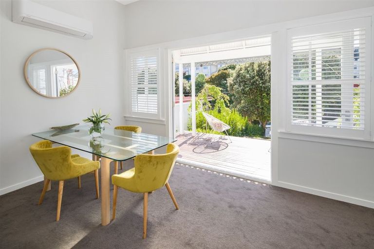 Photo of property in 3 Randwick Road, Northland, Wellington, 6012