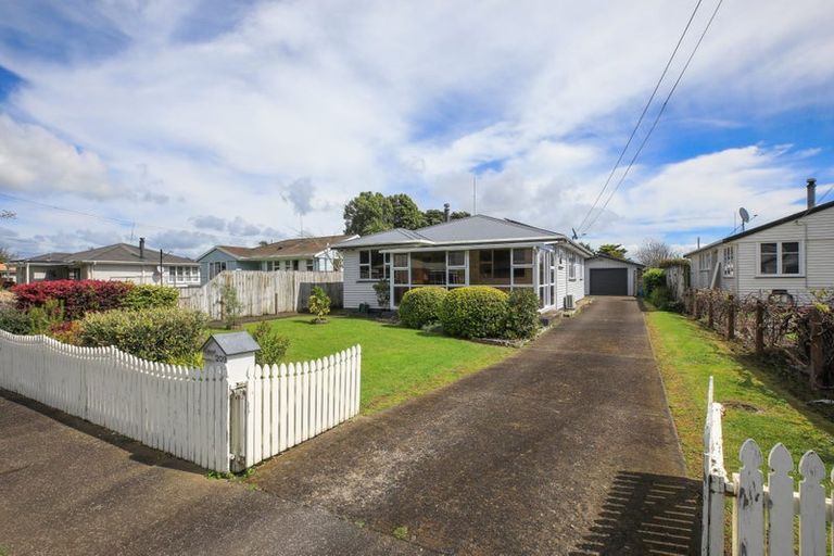 Photo of property in 209 Kuranui Street, Thames, 3500