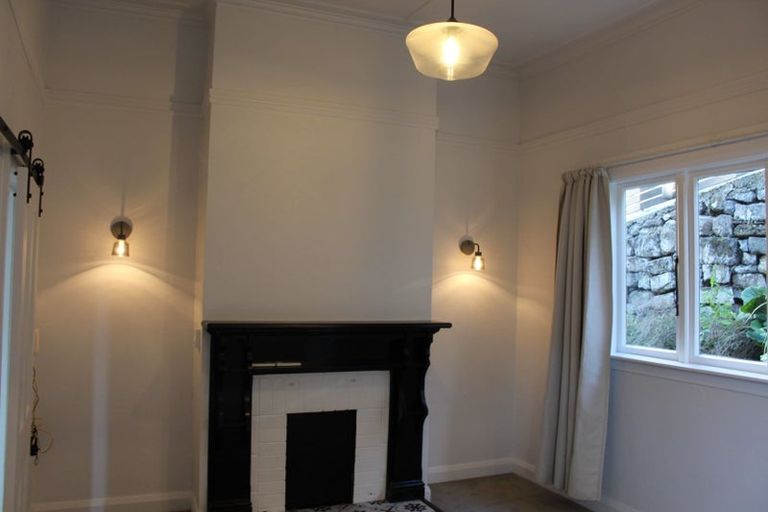 Photo of property in 12 Macbeth Street, Caversham, Dunedin, 9012