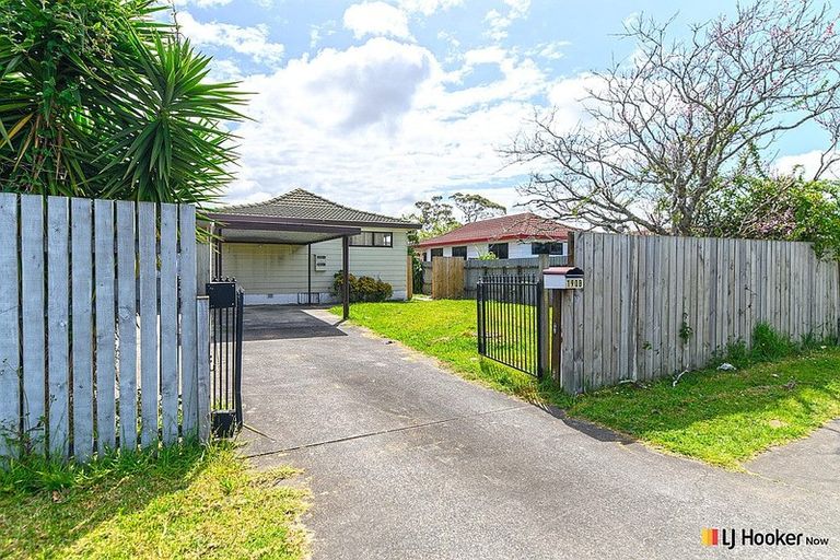 Photo of property in 2/190 Te Irirangi Drive, Flat Bush, Auckland, 2019
