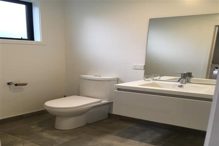 Photo of property in 1 Lauder Street, Lake Hayes, Queenstown, 9304