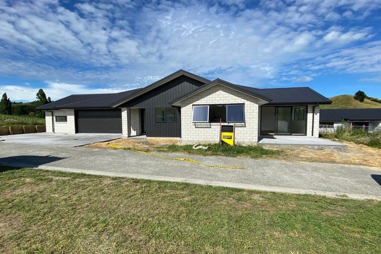 Photo of property in 201 Adler Drive, Ohauiti, Tauranga, 3112