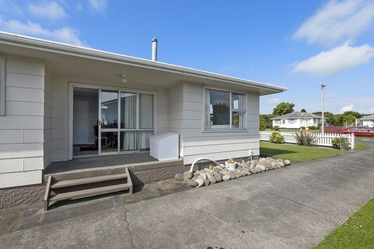 Photo of property in 146 Portia Street, Stratford, 4332