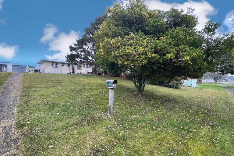 Photo of property in 261 Balmoral Drive, Tokoroa, 3420