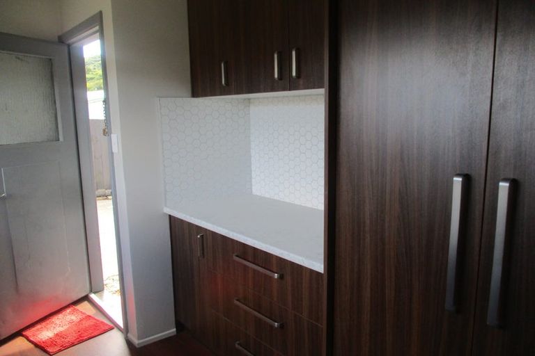 Photo of property in 32b Hartford Crescent, Totara Park, Upper Hutt, 5018