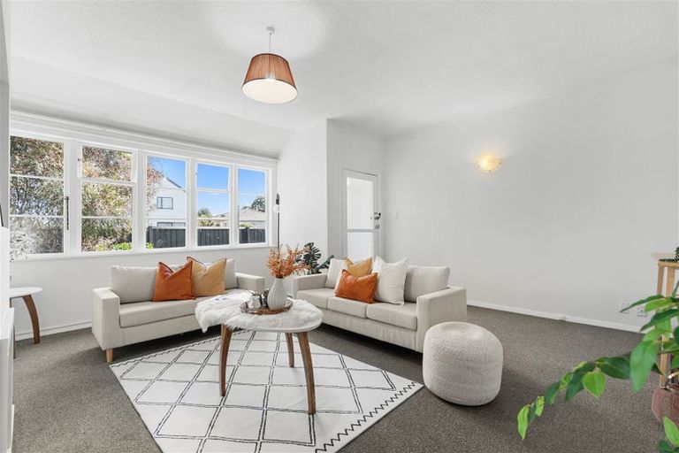 Photo of property in 88 Mandeville Street, Riccarton, Christchurch, 8011