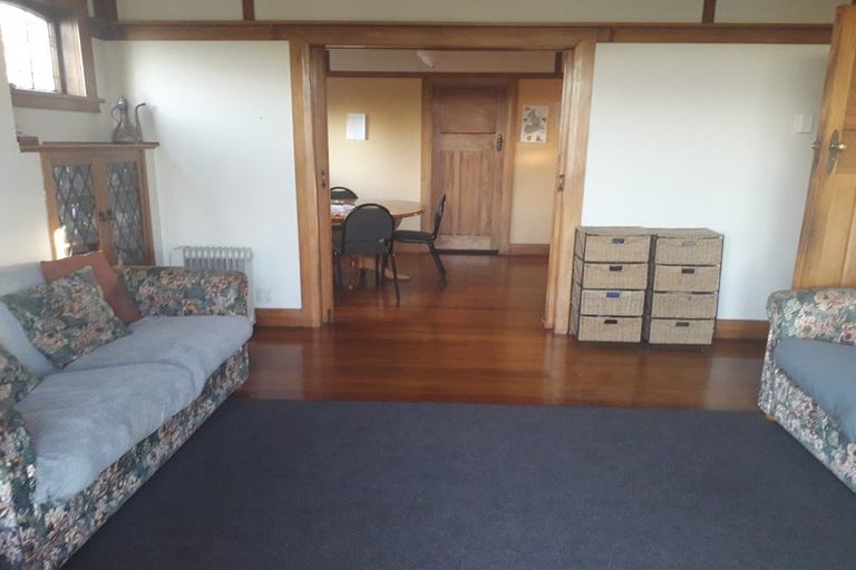 Photo of property in 11 Lancewood Grove, Ranui, Porirua, 5024