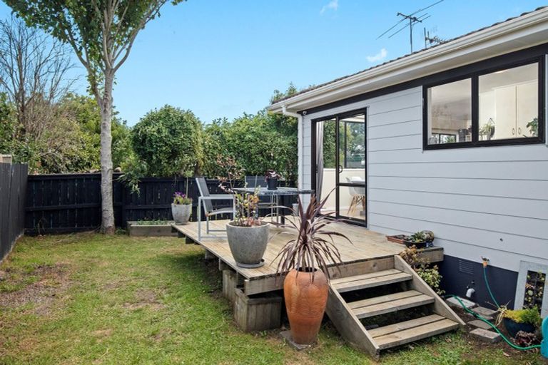 Photo of property in 15a Warriston Avenue, Waiuku, 2123