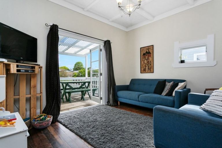 Photo of property in 29 Princes Street, Cambridge, 3434