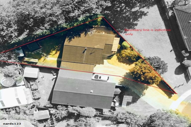 Photo of property in 2/4 Lionel Sharp Place, Pukekohe, 2120