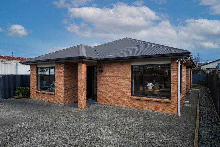 Photo of property in 27a Burns Street, South Dunedin, Dunedin, 9012