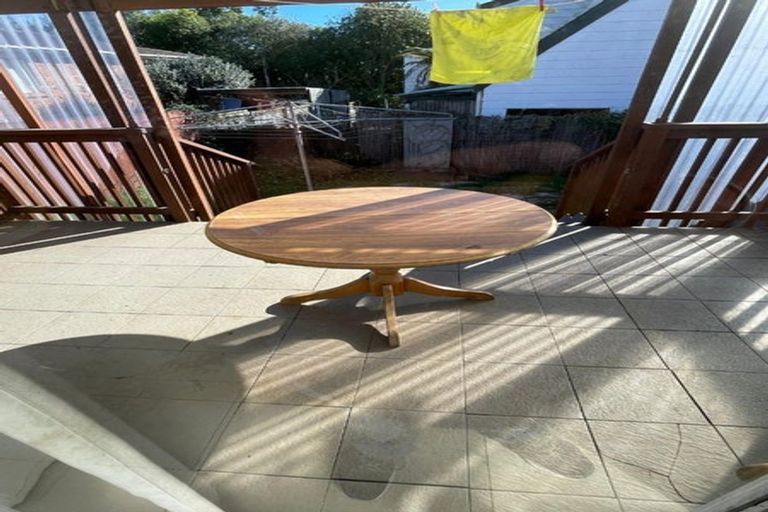 Photo of property in 87 Hillsborough Road, Hillsborough, Auckland, 1042