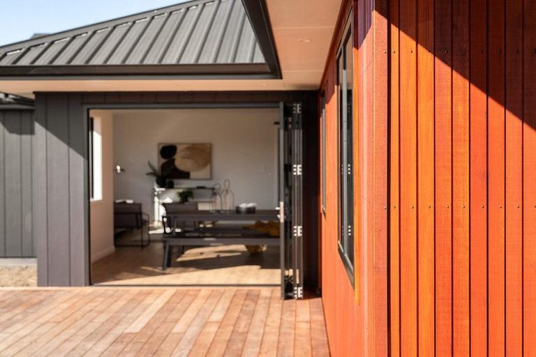 Photo of property in 22 Saint Thomas Avenue, Pyes Pa, Tauranga, 3112