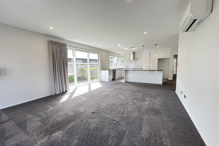 Photo of property in 30 Bronco Drive, Aidanfield, Christchurch, 8025