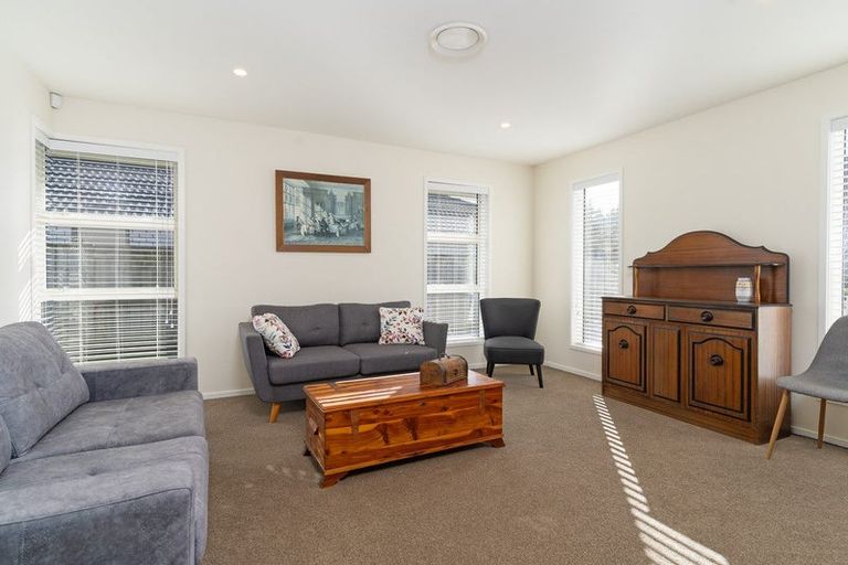 Photo of property in 11 Maple Grove, Solway, Masterton, 5810