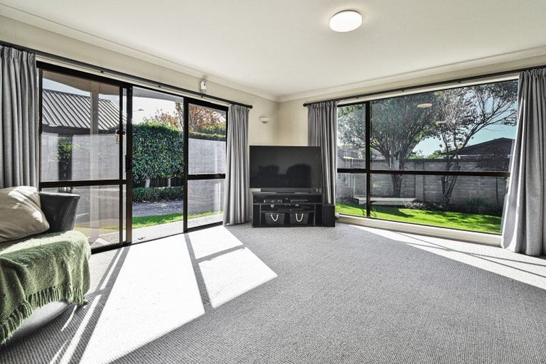 Photo of property in 1217 Louie Street, Parkvale, Hastings, 4122