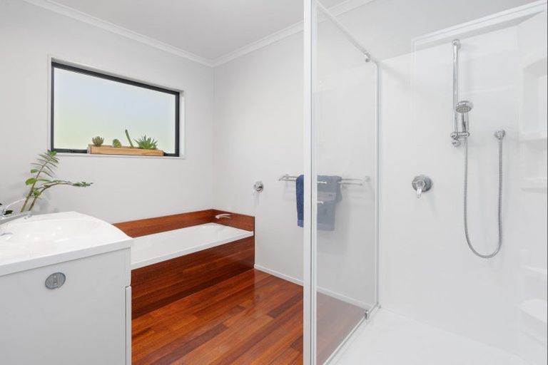 Photo of property in 15 Onoke Lane, Te Kamo, Whangarei, 0112