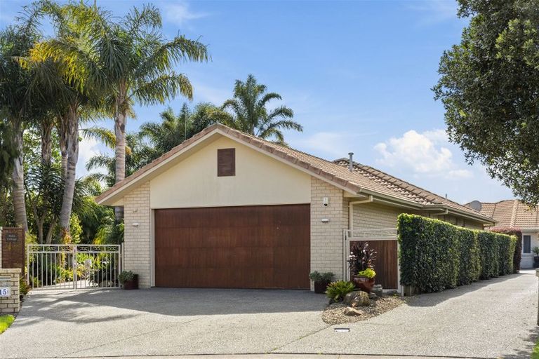 Photo of property in 15 Saint Heliers Place, Papamoa Beach, Papamoa, 3118