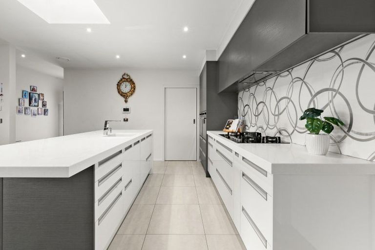 Photo of property in 19 Esk View Road, Eskdale, Napier, 4182