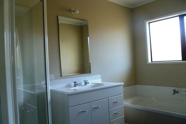 Photo of property in 29 Penrod Drive, Bell Block, New Plymouth, 4312