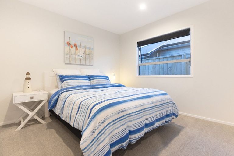 Photo of property in 16 Pimelea Street, Papamoa Beach, Papamoa, 3118