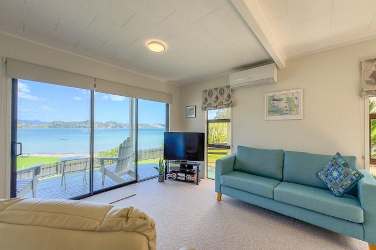 Photo of property in 442 Colville Road, Coromandel, 3584
