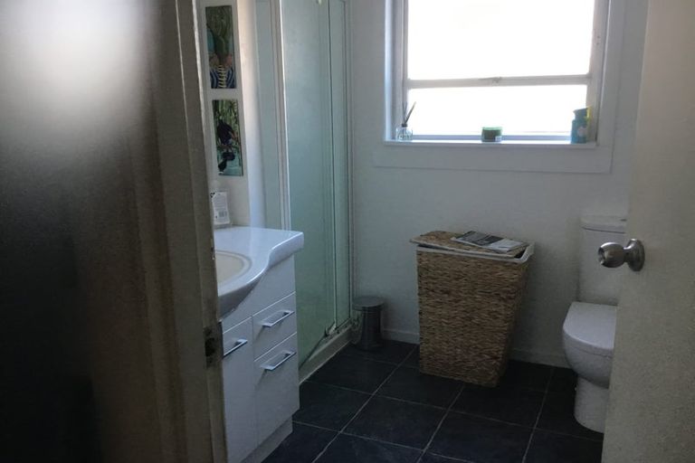 Photo of property in 35 Shakespeare Street, Leamington, Cambridge, 3432