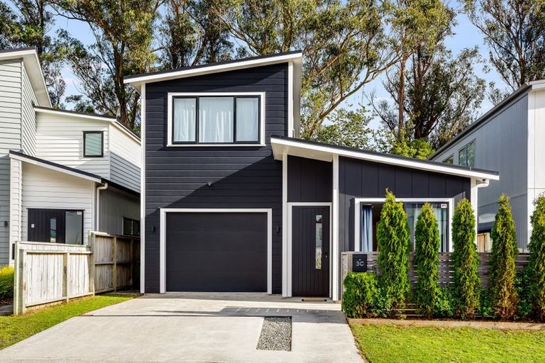 Photo of property in 3c Breakwater Way, Whitby, Porirua, 5024
