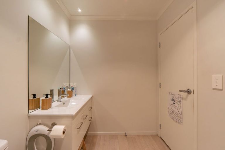 Photo of property in 3 Cassidy Street, Hamilton East, Hamilton, 3216