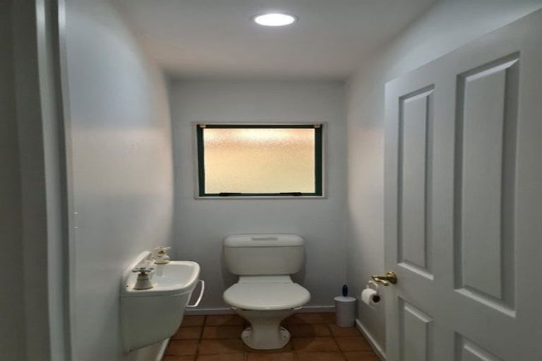 Photo of property in 540 Don Buck Road, Westgate, Auckland, 0614