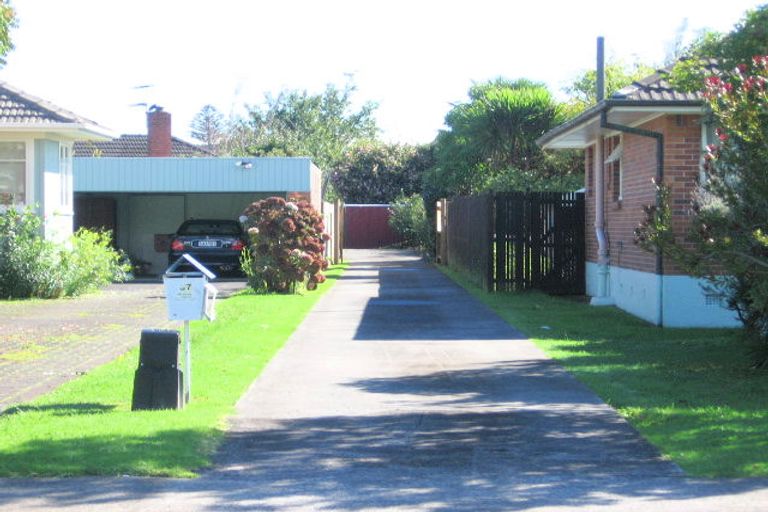 Photo of property in 37 Regent Street, Papatoetoe, Auckland, 2025