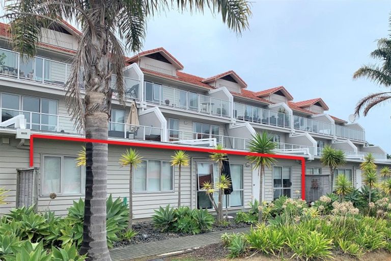 Photo of property in Santa Rosa, 2/340 Gulf Harbour Drive, Gulf Harbour, Whangaparaoa, 0930