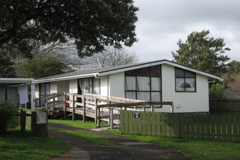 Photo of property in 10 Chantal Place, Red Hill, Papakura, 2110