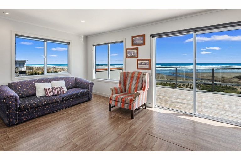 Photo of property in 19 Ocean Close, Te Kopuru, Dargaville, 0371