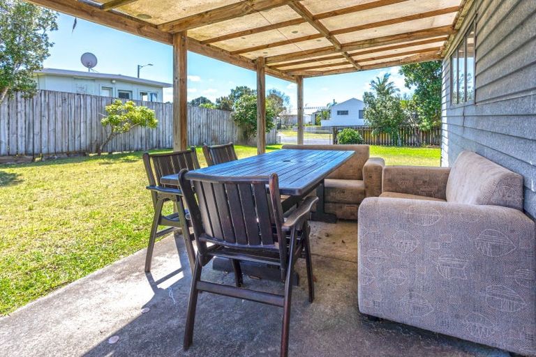 Photo of property in 124 Hampton Road, Whangamata, 3620