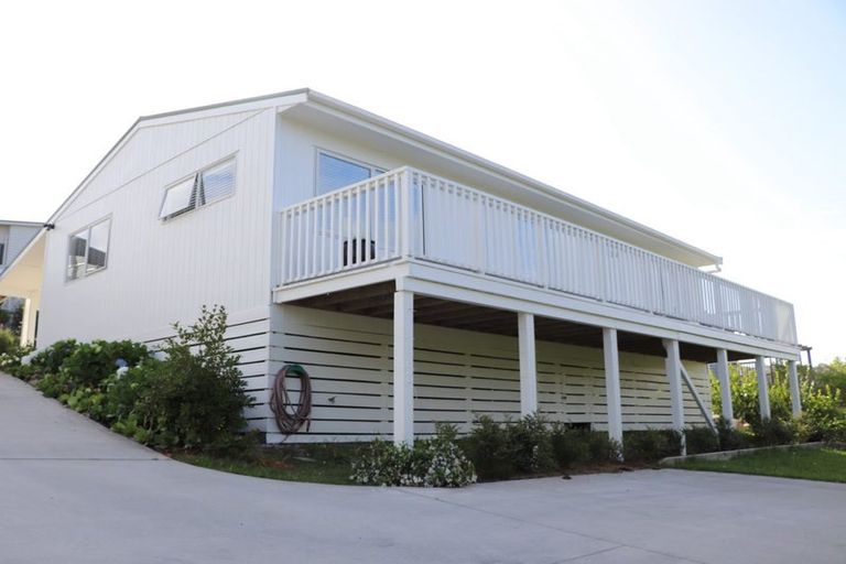 Photo of property in 19 Molesworth Drive, Mangawhai, 0505