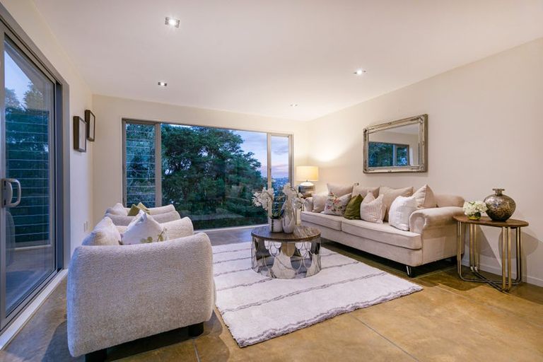 Photo of property in 177a Upper Harbour Drive, Greenhithe, Auckland, 0632