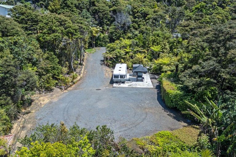 Photo of property in 3 Kayes Crescent, Waikawau, Coromandel, 3584