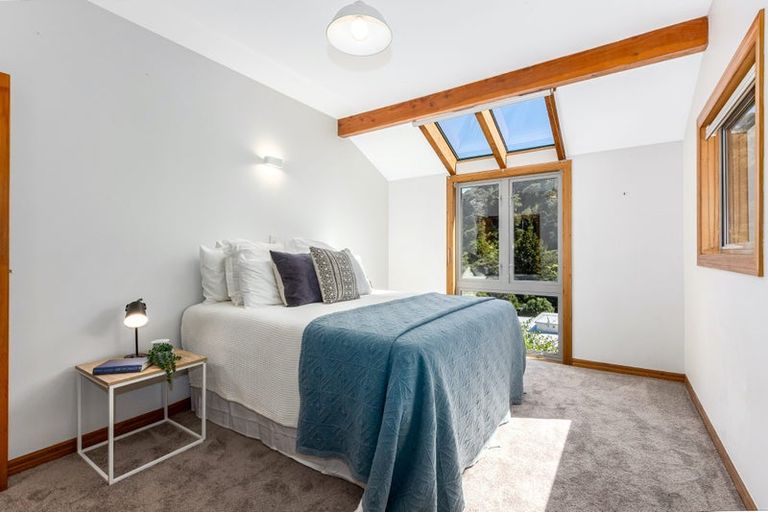 Photo of property in 130a Cheviot Road, Lowry Bay, Lower Hutt, 5013