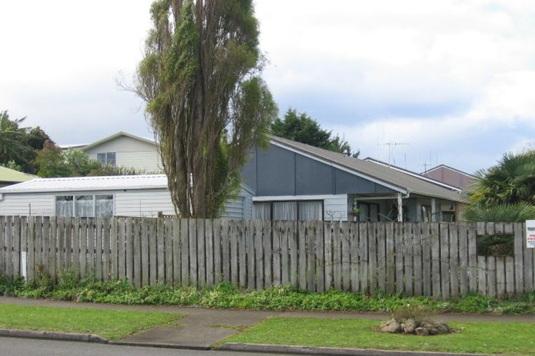 Photo of property in 2/64 Jack Street, Otangarei, Whangarei, 0112