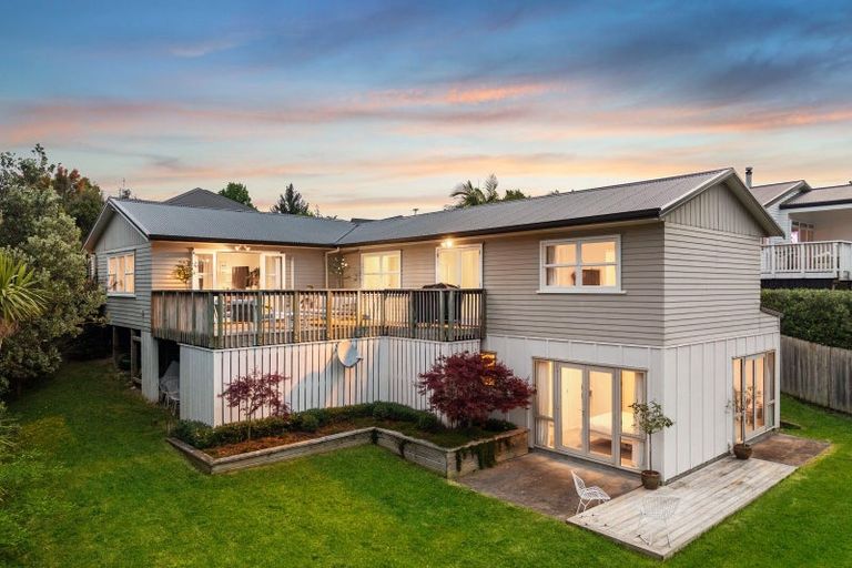 Photo of property in 6 Norglen Lane, Riverhead, 0820