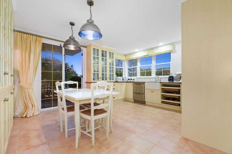 Photo of property in 4 Airdrie Lane, Beerescourt, Hamilton, 3200