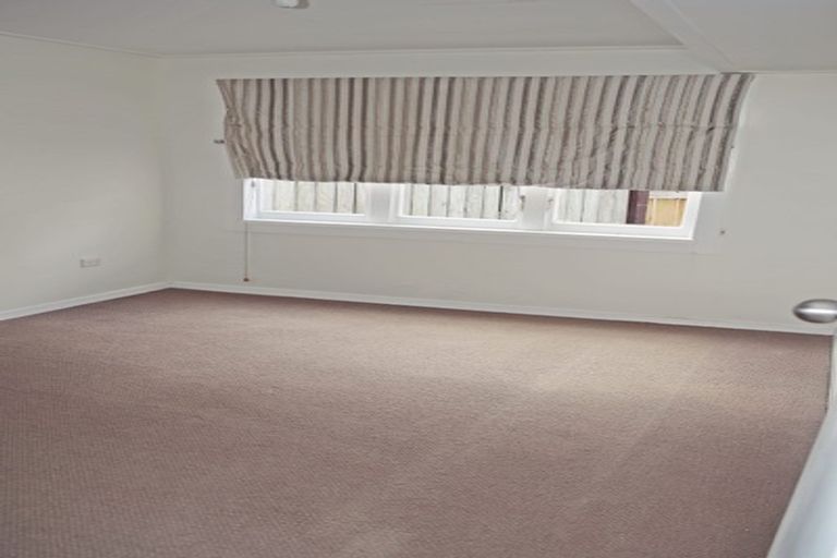 Photo of property in 1/3 Fentham Road, Hauraki, Auckland, 0622