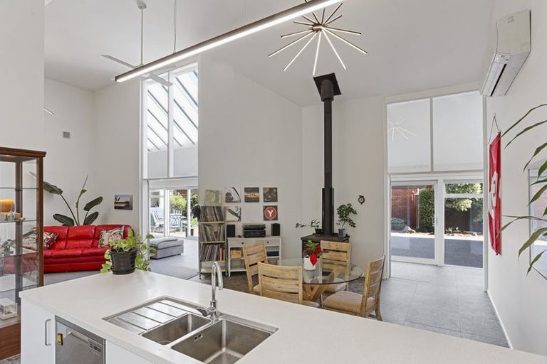 Photo of property in 3 Hinton Place, Rangiora, 7400