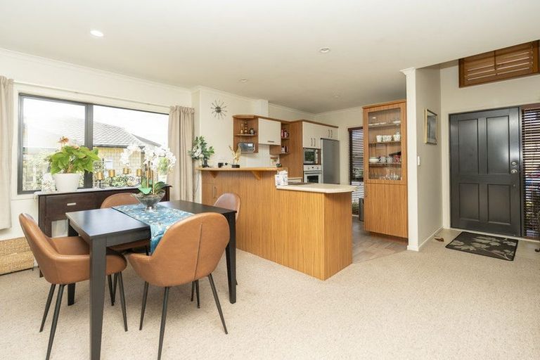 Photo of property in Bramley Gardens, 3/3 Turnbury Court, Rototuna, Hamilton, 3210