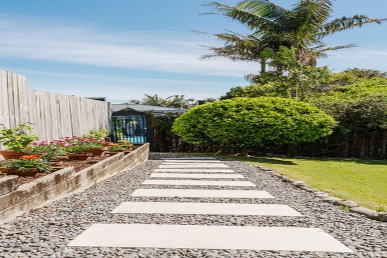 Photo of property in 26 Palmerston Road, Birkenhead, Auckland, 0626